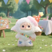 Miehuhu Ultimate Chill Plush Keychain