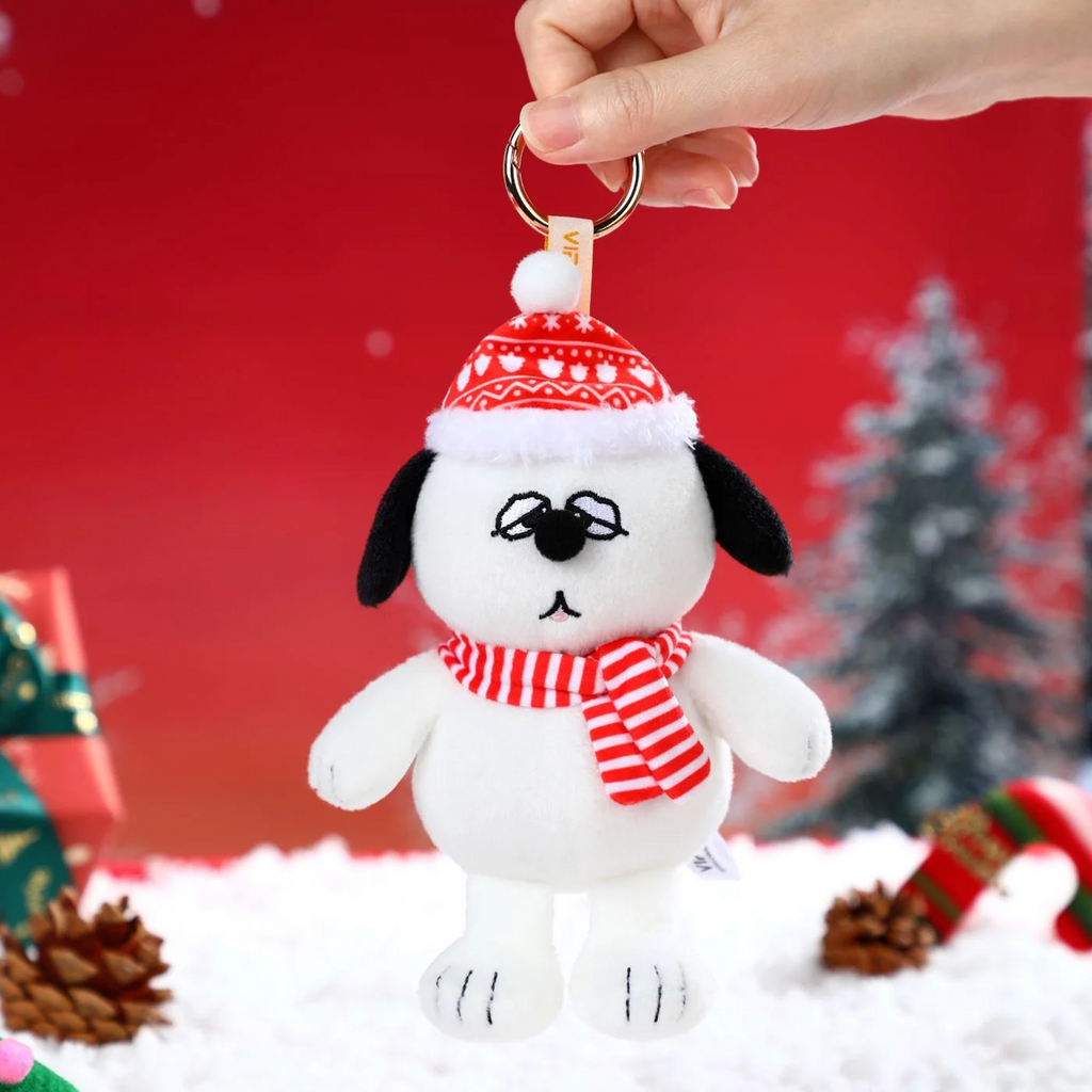 Peanuts x VIPO Winter Series Keychain Blind Box